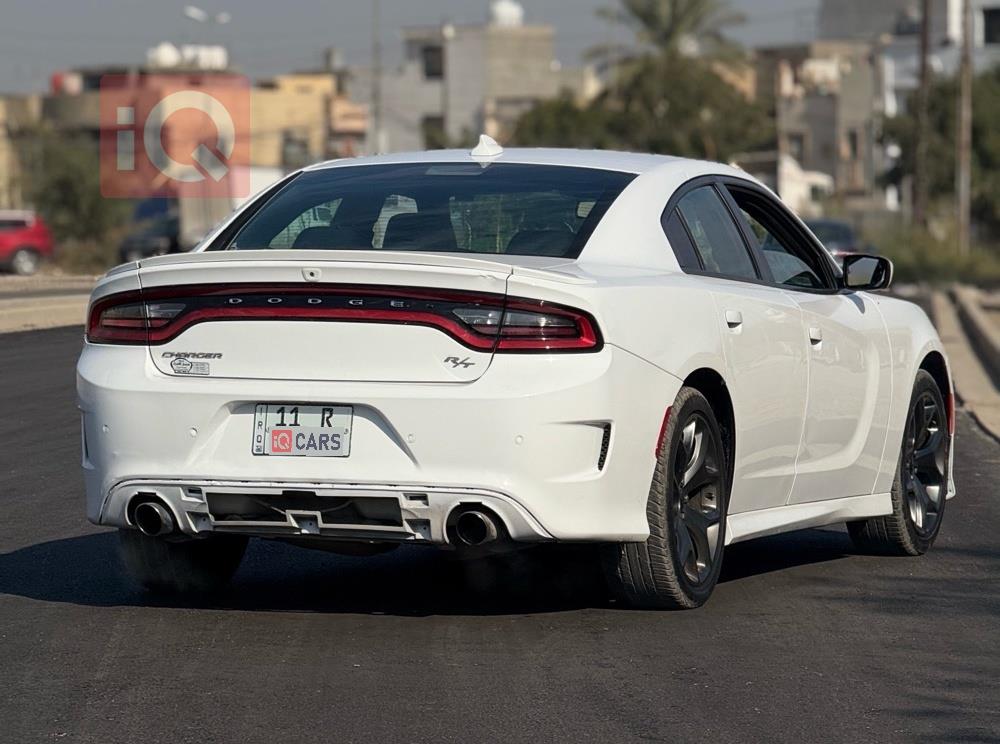 دودج تشارجر